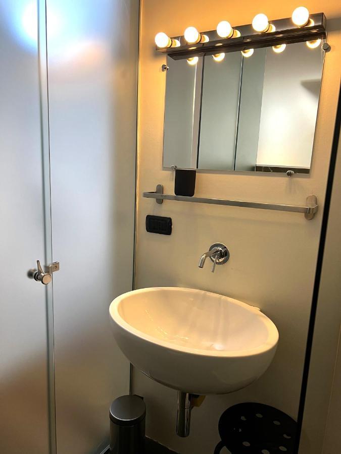 Palazzo Barone,Nel Cuore Del Borgo Antico. Apartamento Bari Exterior foto