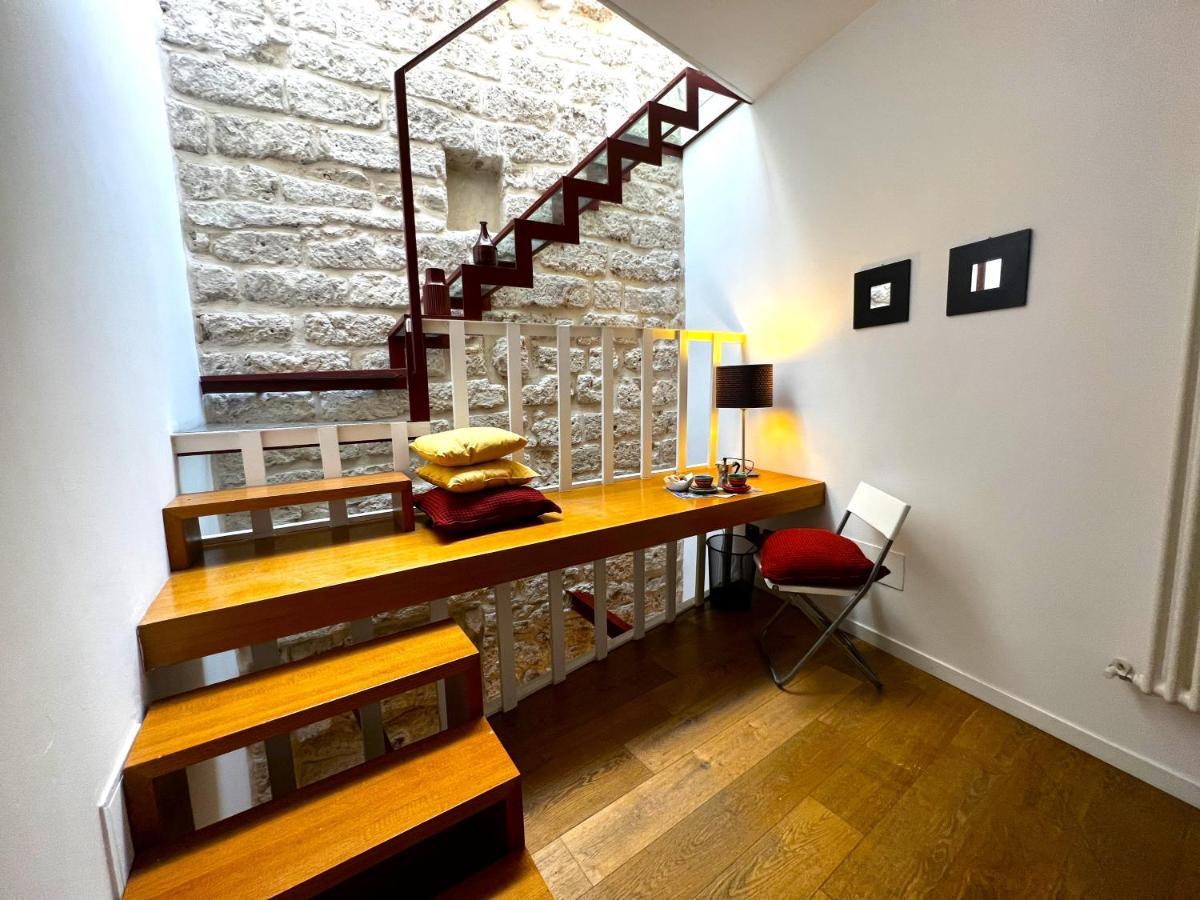 Palazzo Barone,Nel Cuore Del Borgo Antico. Apartamento Bari Exterior foto