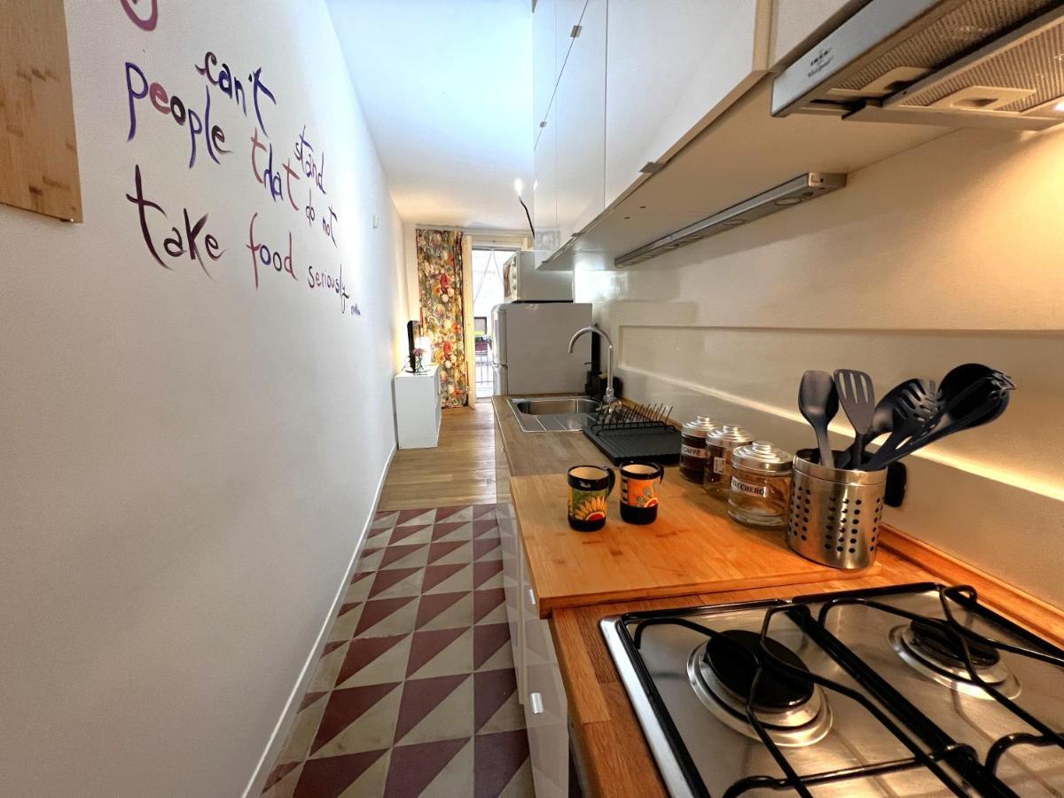 Palazzo Barone,Nel Cuore Del Borgo Antico. Apartamento Bari Exterior foto